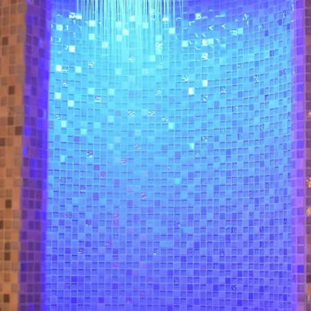 ホテル Wellness Panorama 4*