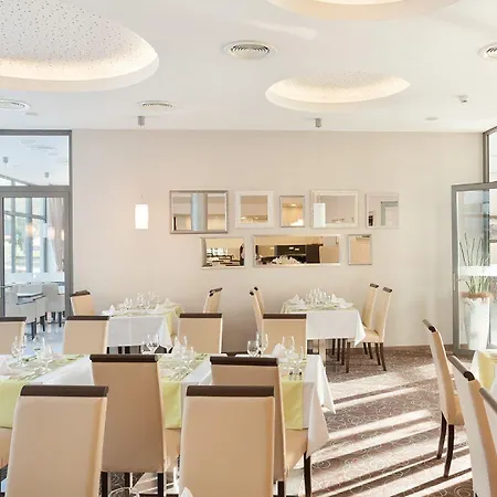 Wellness Panorama Hotel Trenczyńskie Cieplice