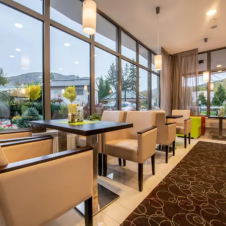 Wellness Panorama Otel 4*