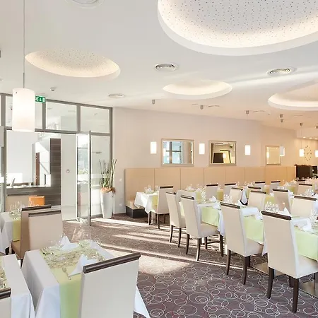 Hotel Wellness Panorama 4*