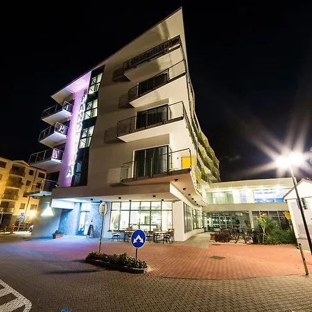 酒店 Wellness Panorama 特伦钦温泉区