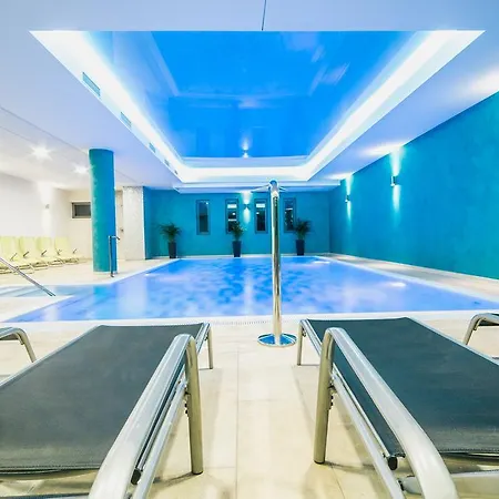 酒店 Wellness Panorama 特伦钦温泉区