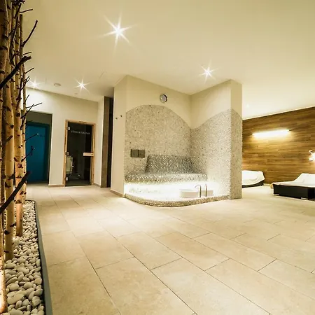 Wellness Panorama 特伦钦温泉区